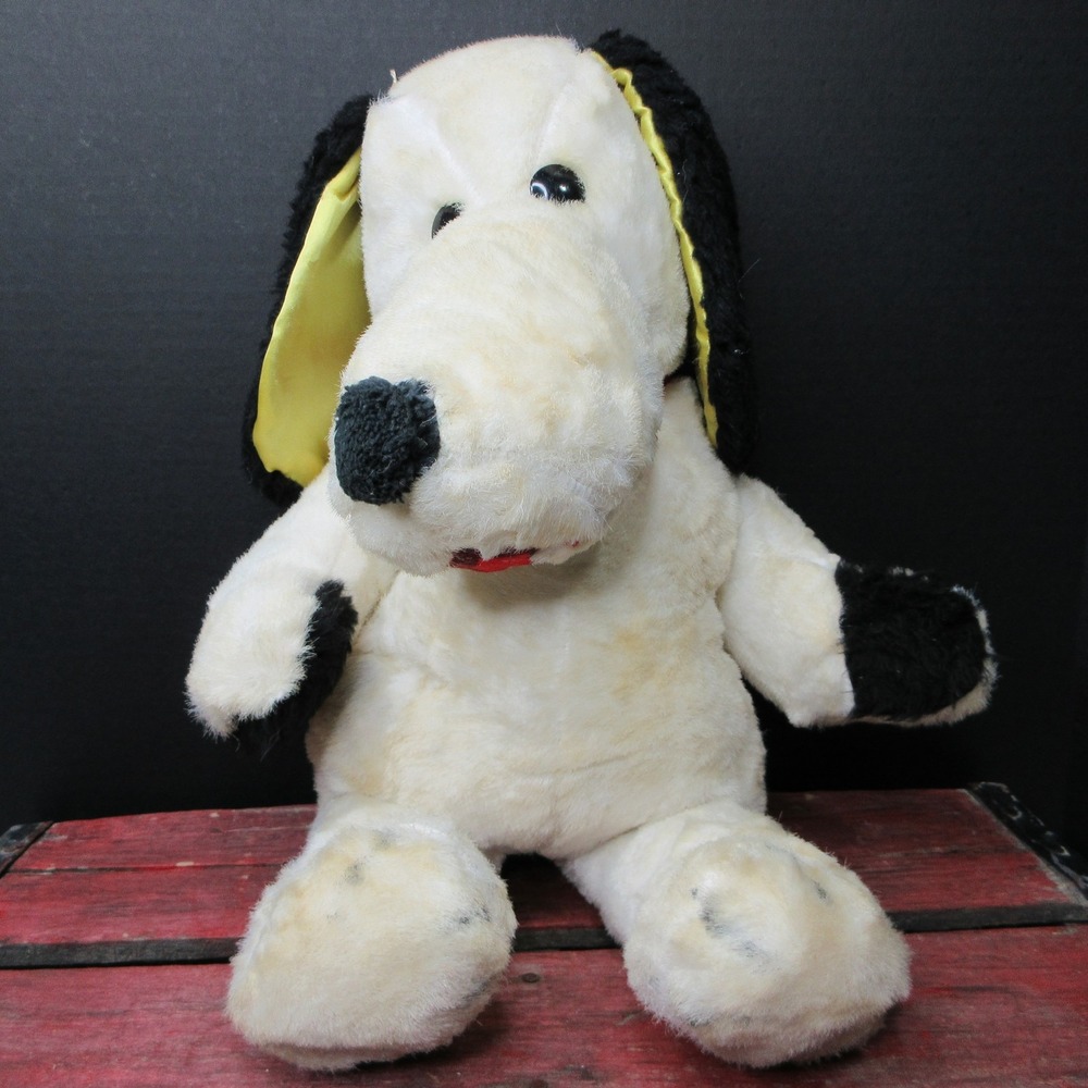 Vtg Snoopy Stuffed Animal Plush Dog White Black Yellow Ears Red Bow 17" Classic